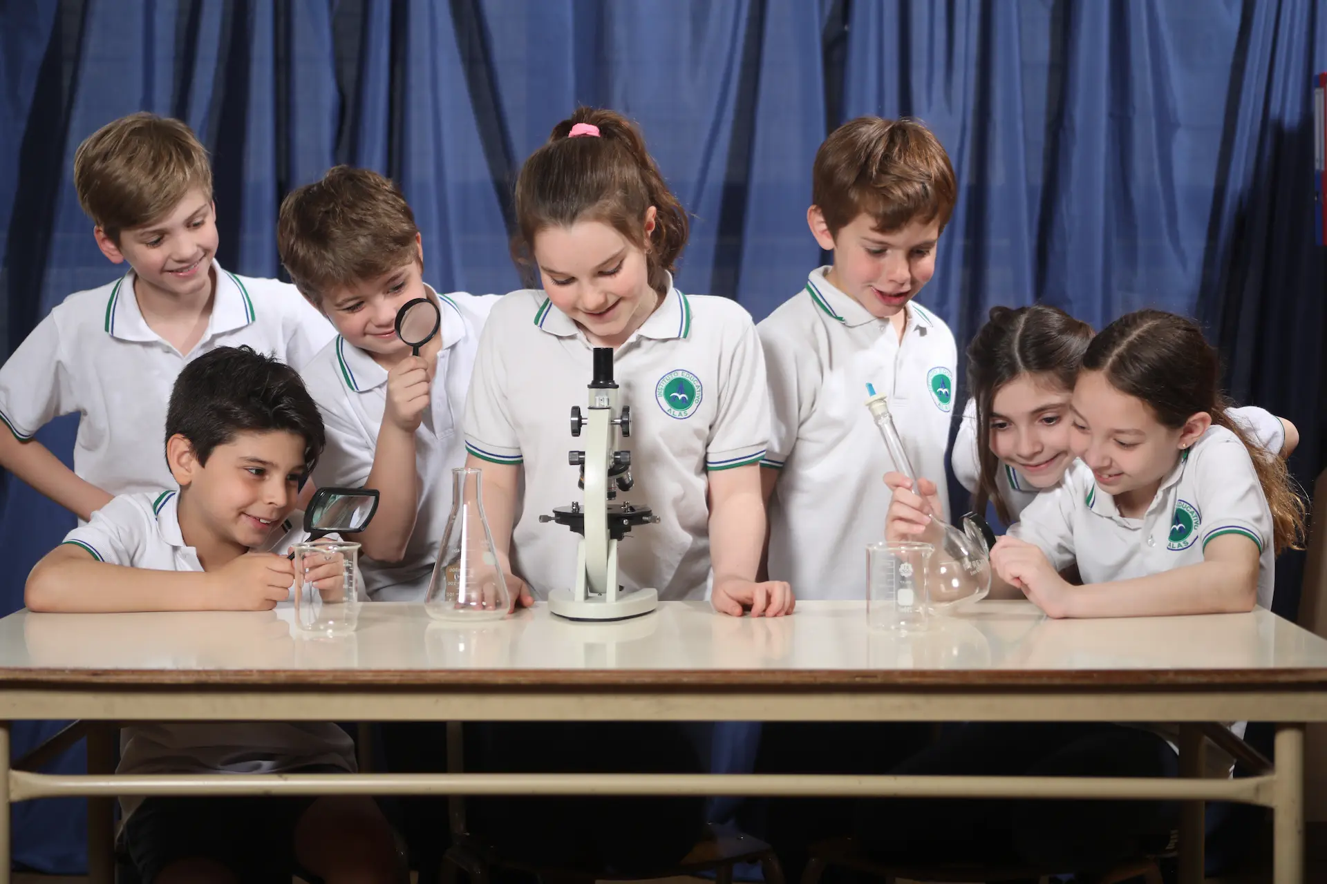 Alumnos del Instituto Educativo Alas